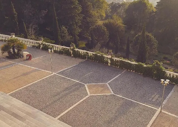 Chateau Olle Laprune Hotel 3*