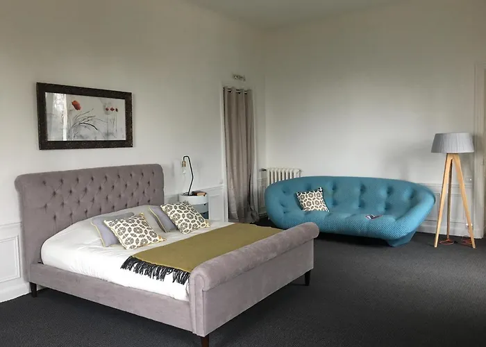 Ξενοδοχείο Chateau Olle Laprune 3*