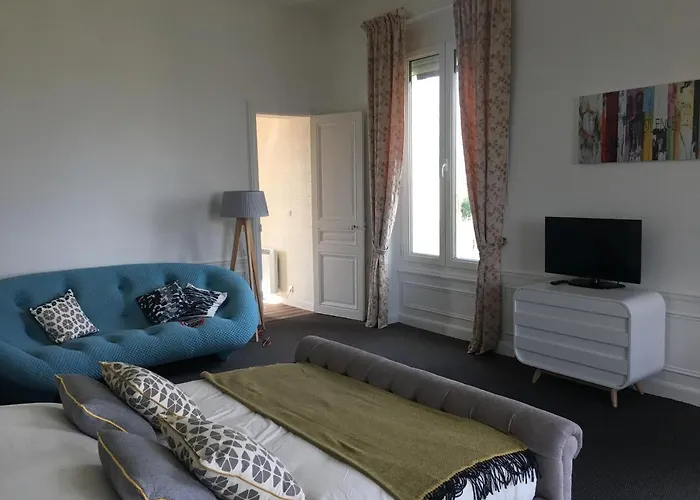 Chateau Olle Laprune Hotel